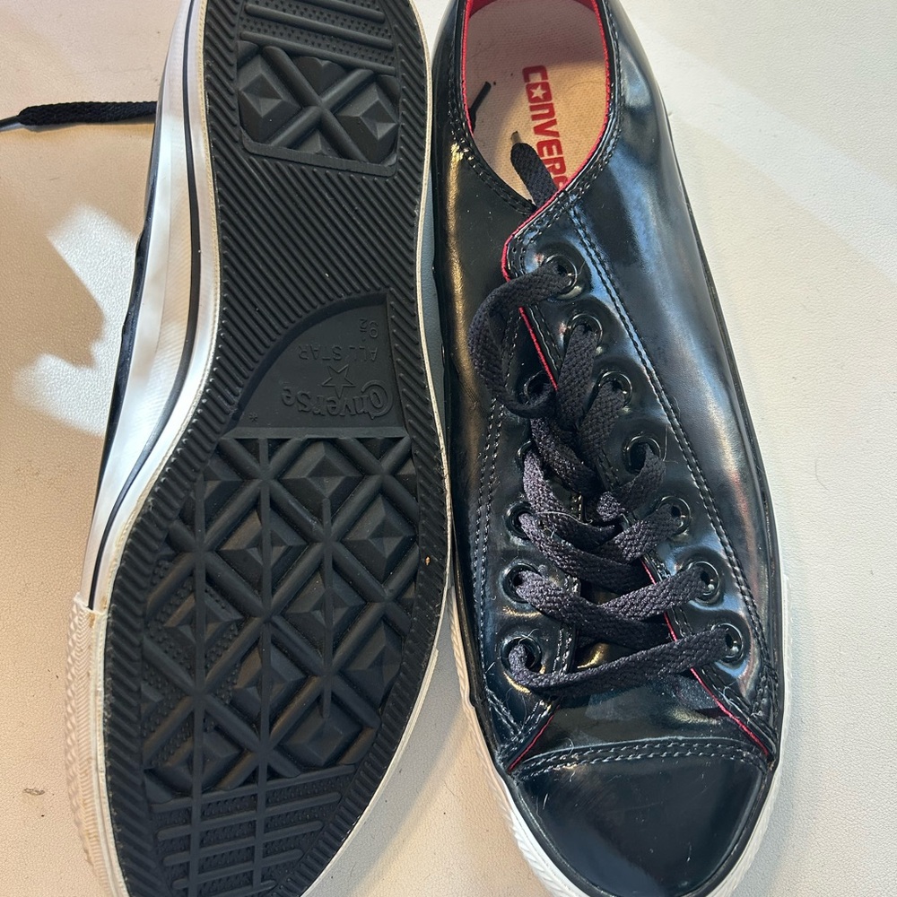 CONVERSE - Black Patent Leather with Red Trim - Picture 2 of 3